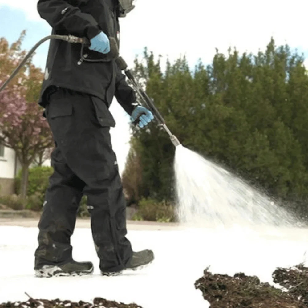 Miljøgodkendt algemiddel til fliserens